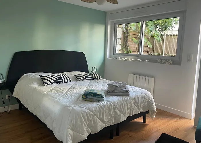 L\'Auguste - Appartement Terrasse, 450M De La Plage